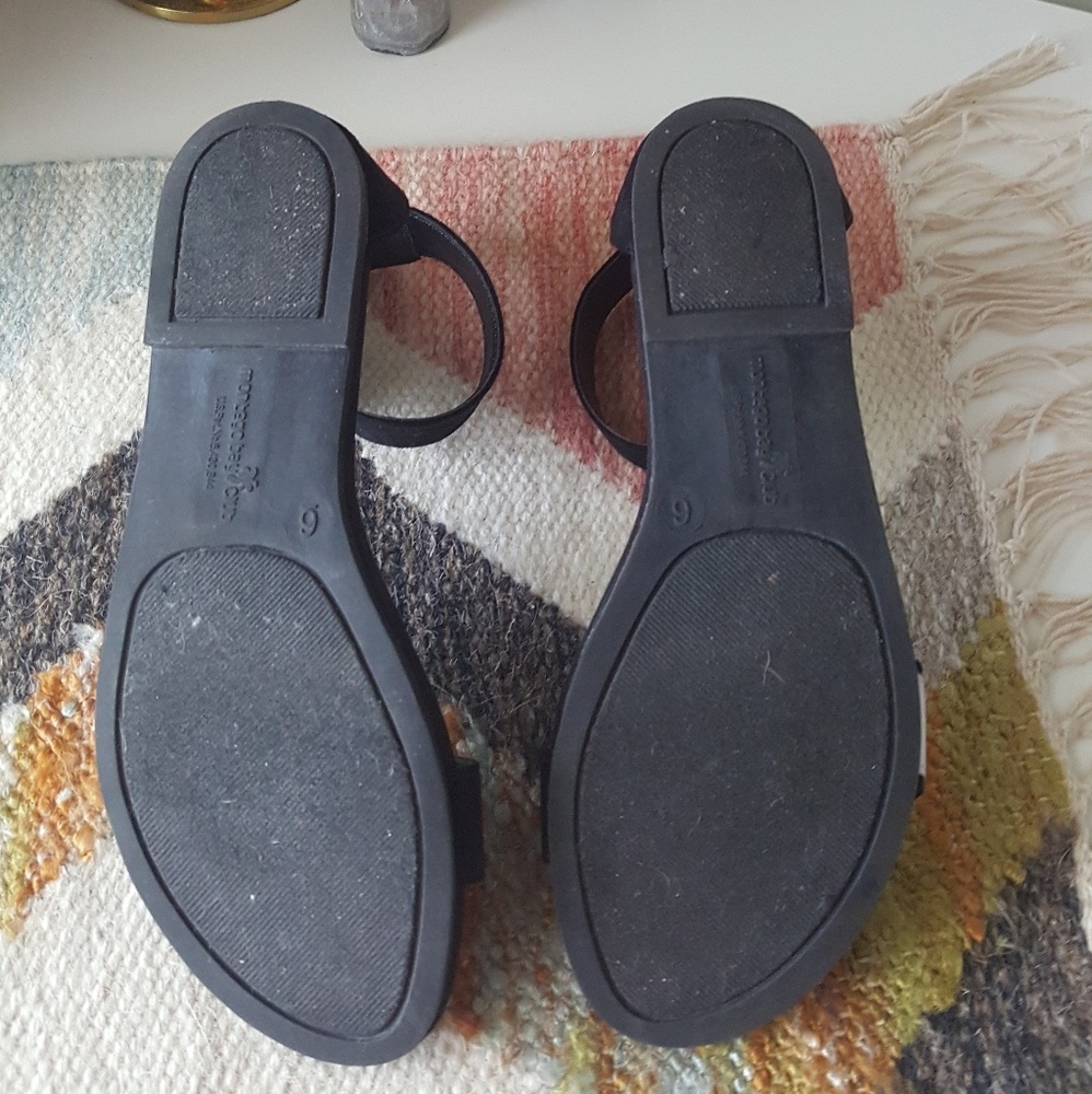 Sandals - Picture 5 of 6